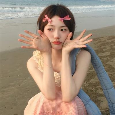赤裸的微笑 封面